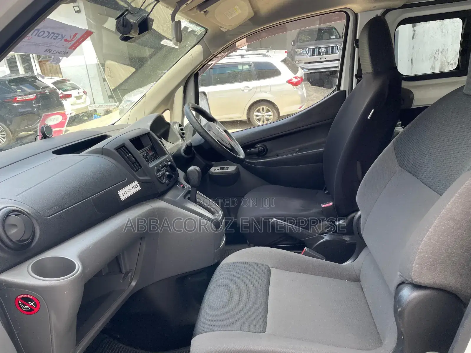 Nissan NV200 SV 2018 White