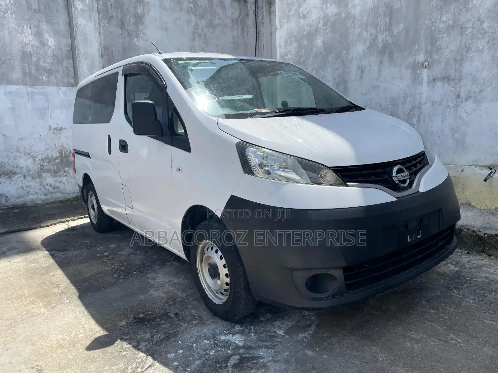 Nissan NV200 SV 2018 White