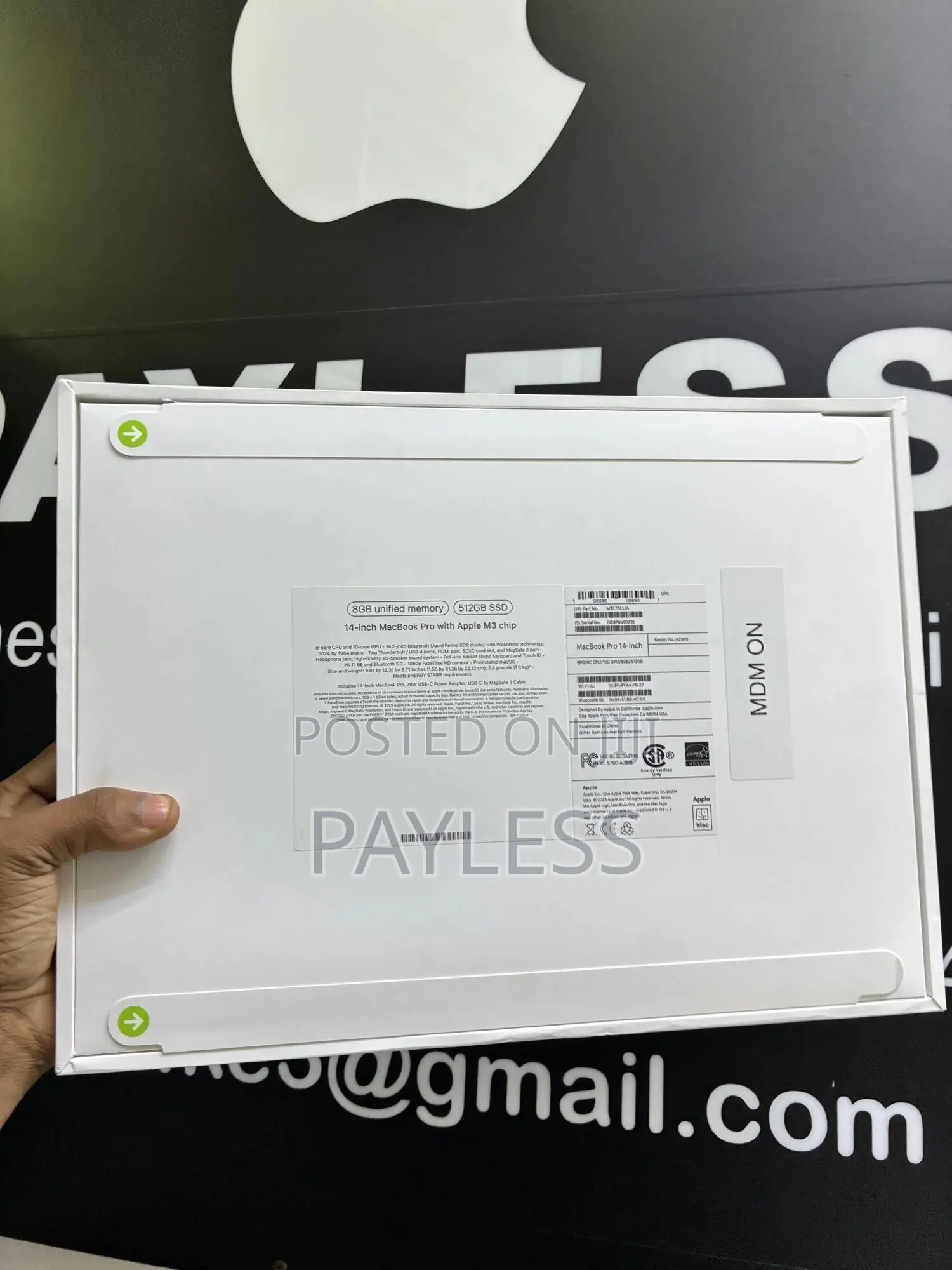 New Laptop Apple MacBook Pro 8GB Apple M3 SSD 512GB