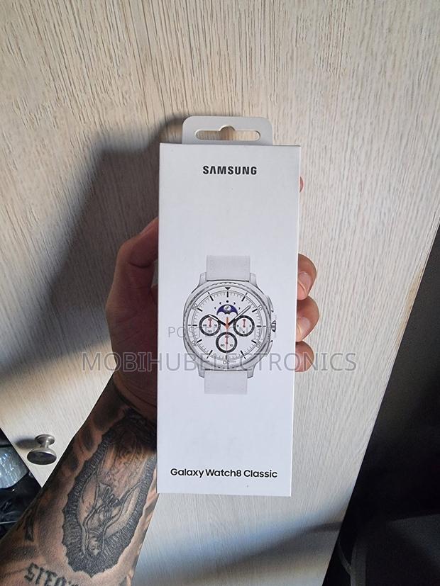 Samsung Watch 8 Classic New
