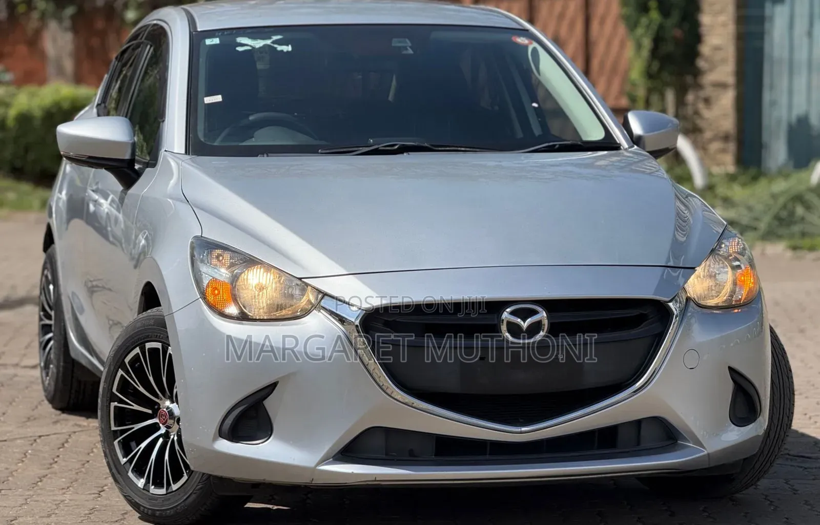 Mazda Demio 2018 Silver