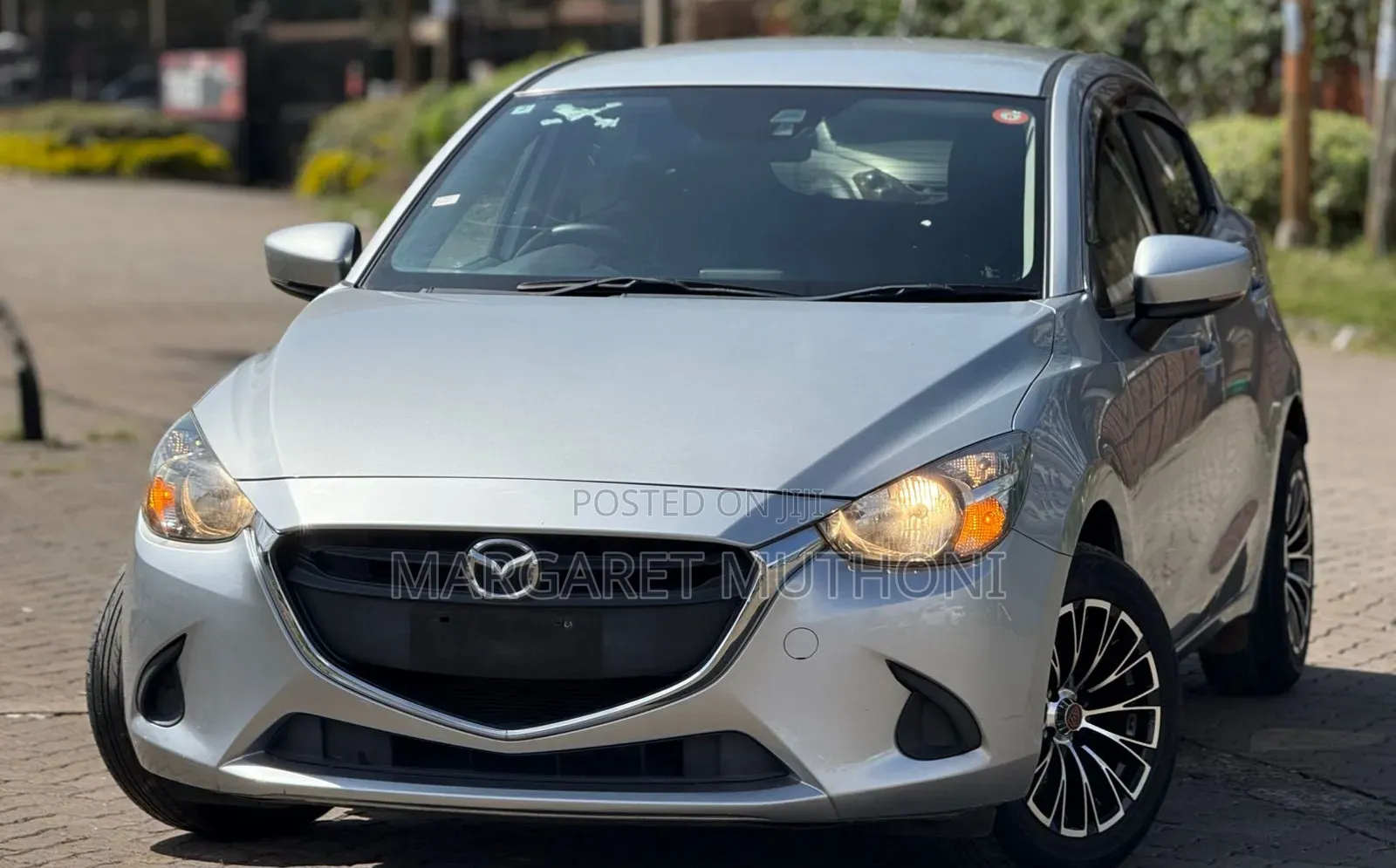 Mazda Demio 2018 Silver