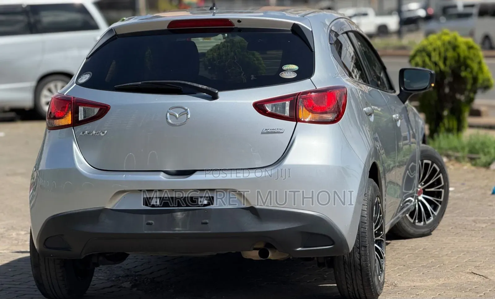 Mazda Demio 2018 Silver