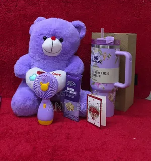 Hot Valentines Ladies Gift Set Cute Teddy Bear
Fan
Stanley