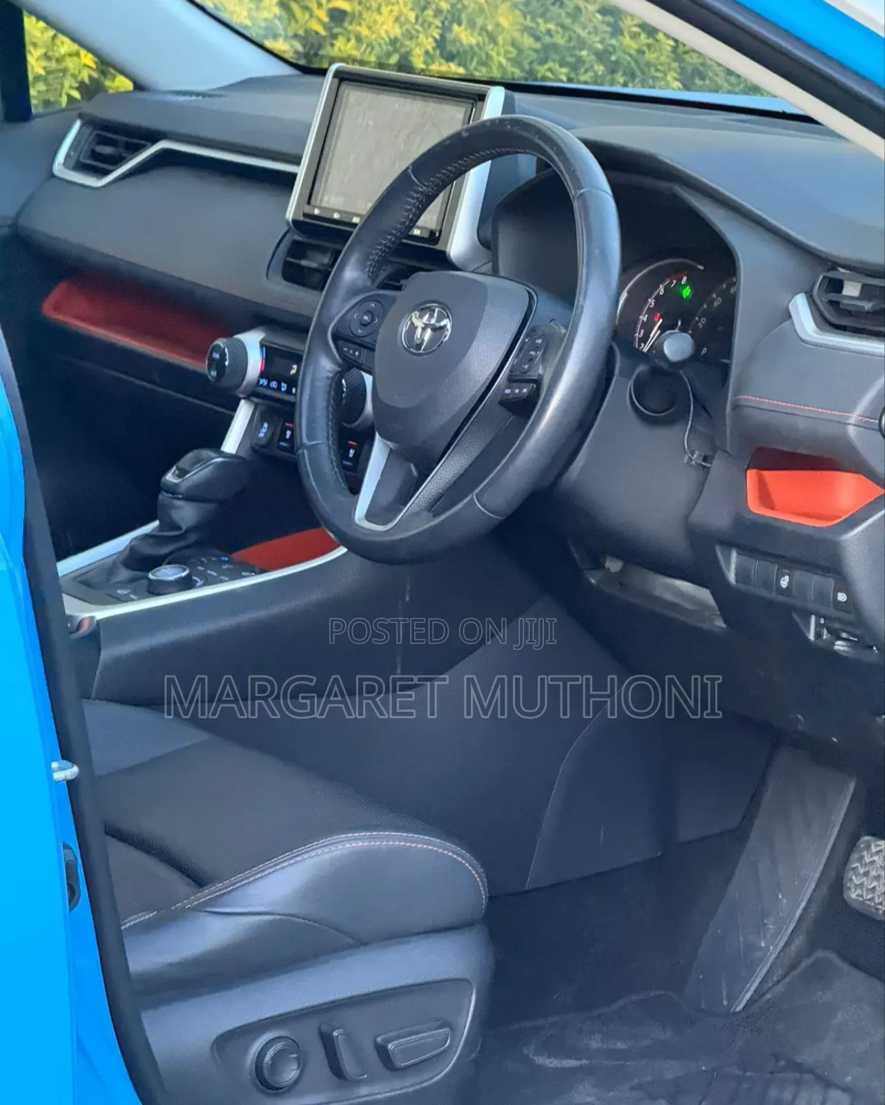 Toyota RAV4 2019 Blue