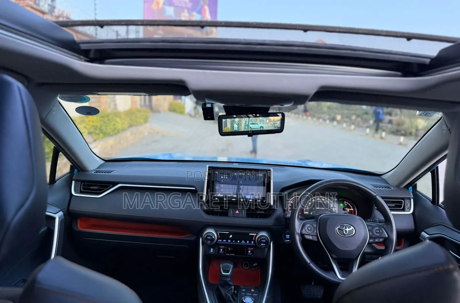 Toyota RAV4 2019 Blue