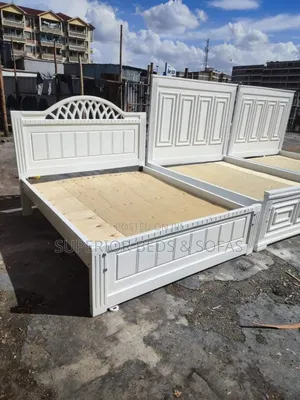 Elegant White Classic Bed