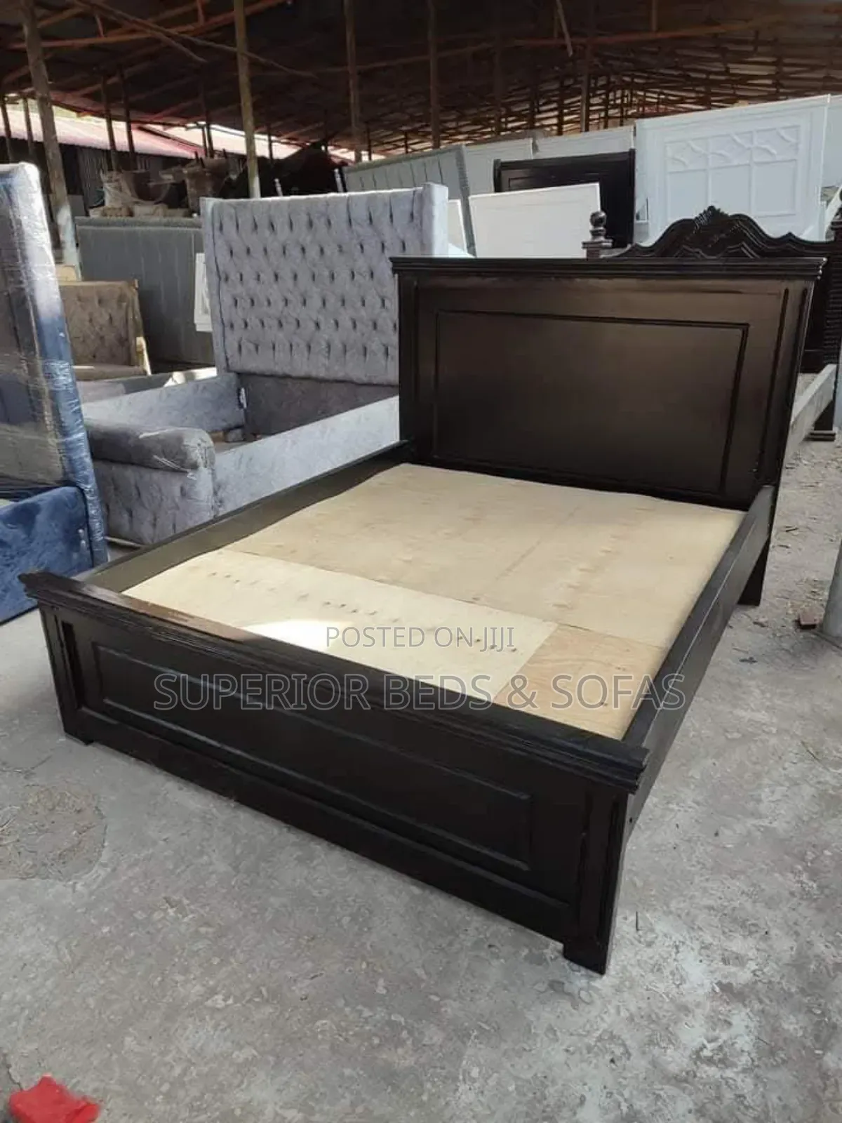 Dark Wood Classic Bed Size 5 by 6