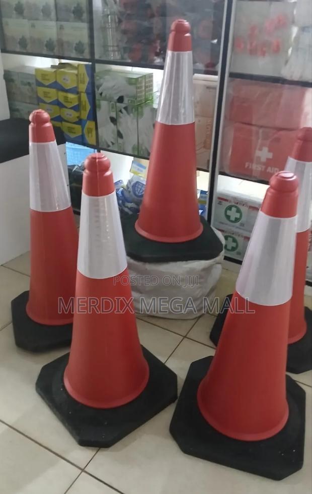 Traffic Cones,Cones - thumbnail 4