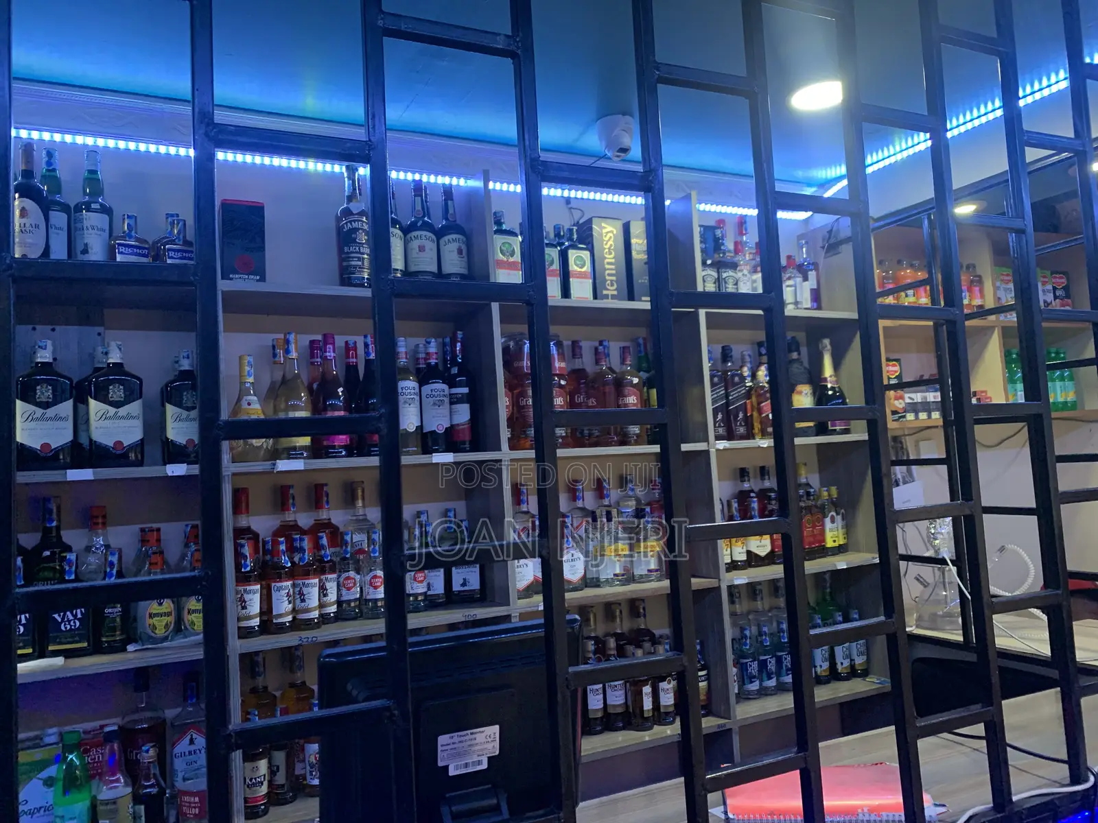Ripples Bar& Lounge