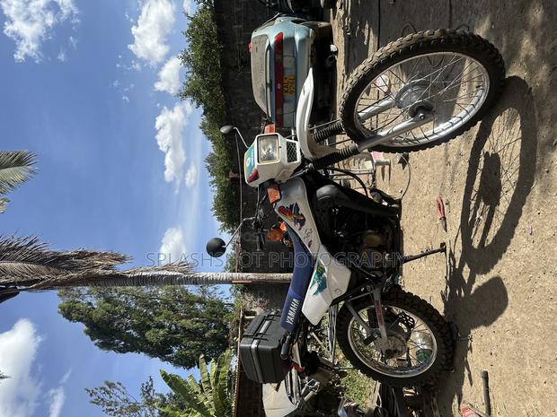 Yamaha DT175 2013 White - thumbnail 2