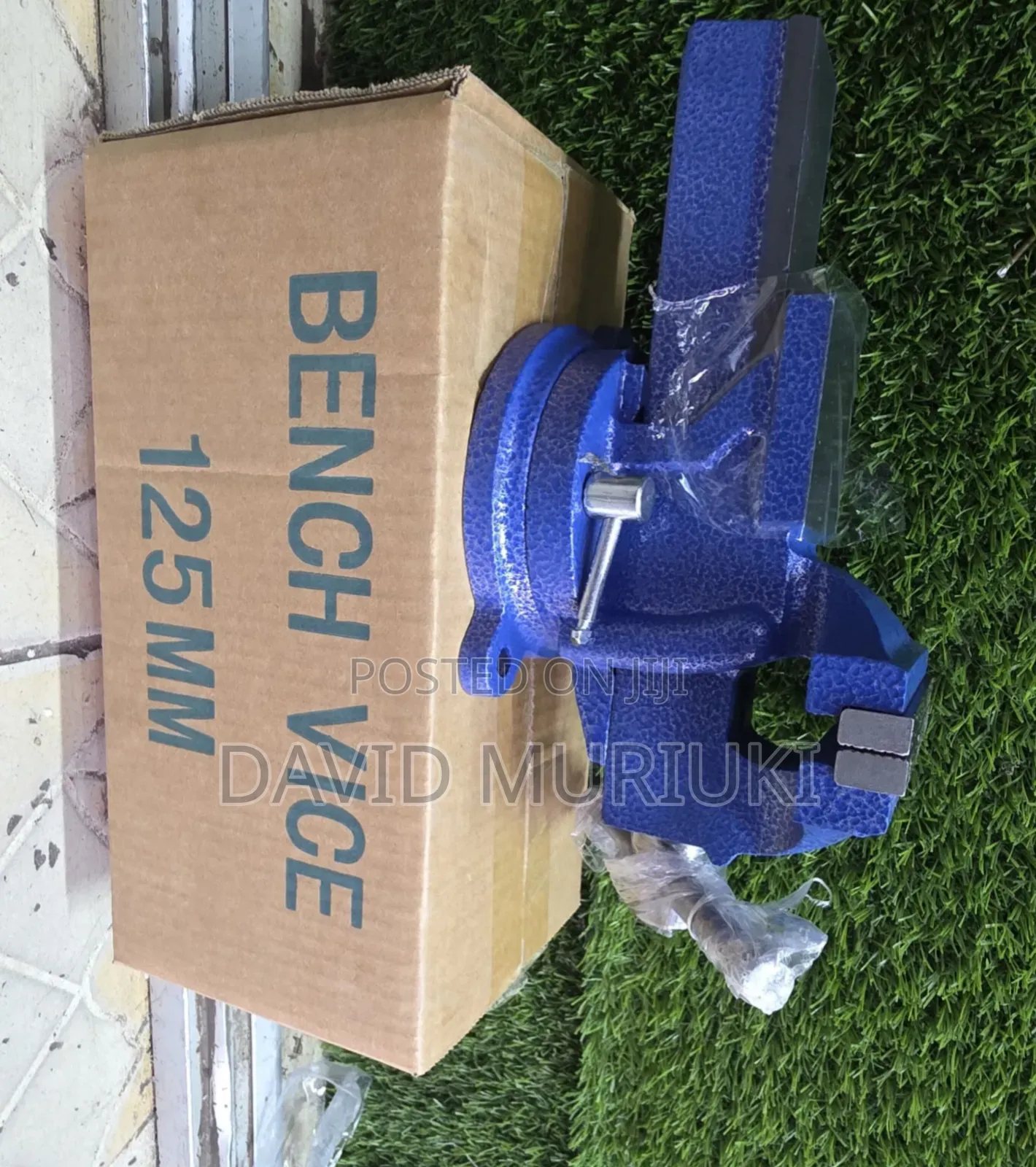 Bench Vise 7"