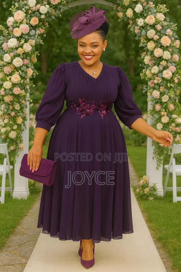Maxi Dress - thumbnail 3