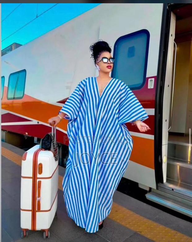 Maxi Dress - thumbnail 2