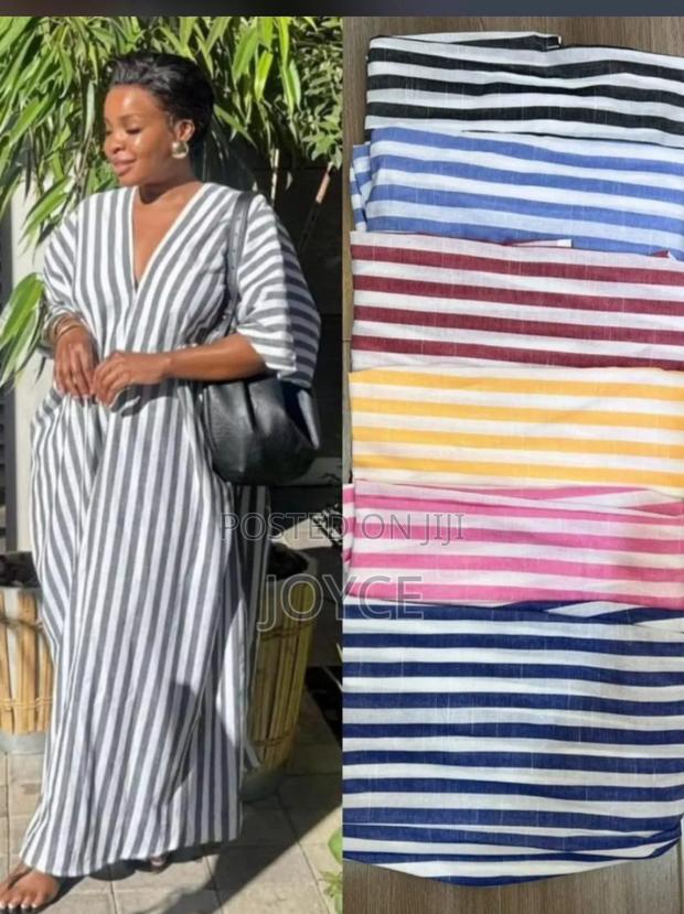 Maxi Dress - thumbnail 3