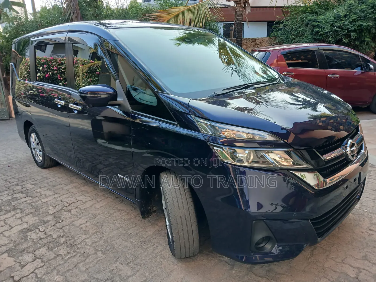 Nissan Serena 2019 Blue