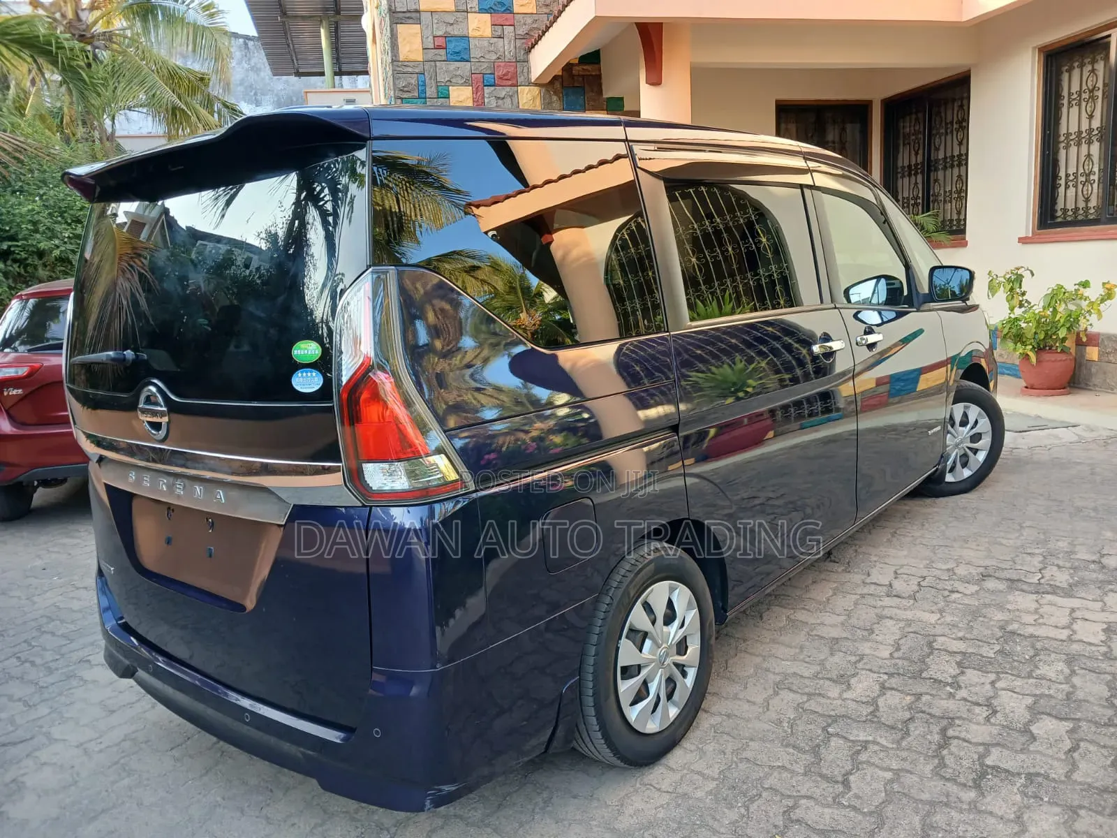 Nissan Serena 2019 Blue