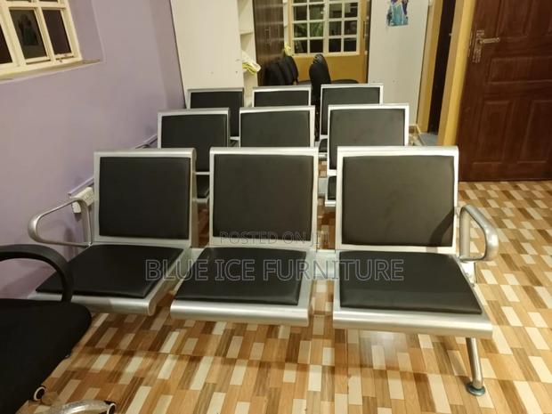 Offices Heavy Duty Link Chair - main view