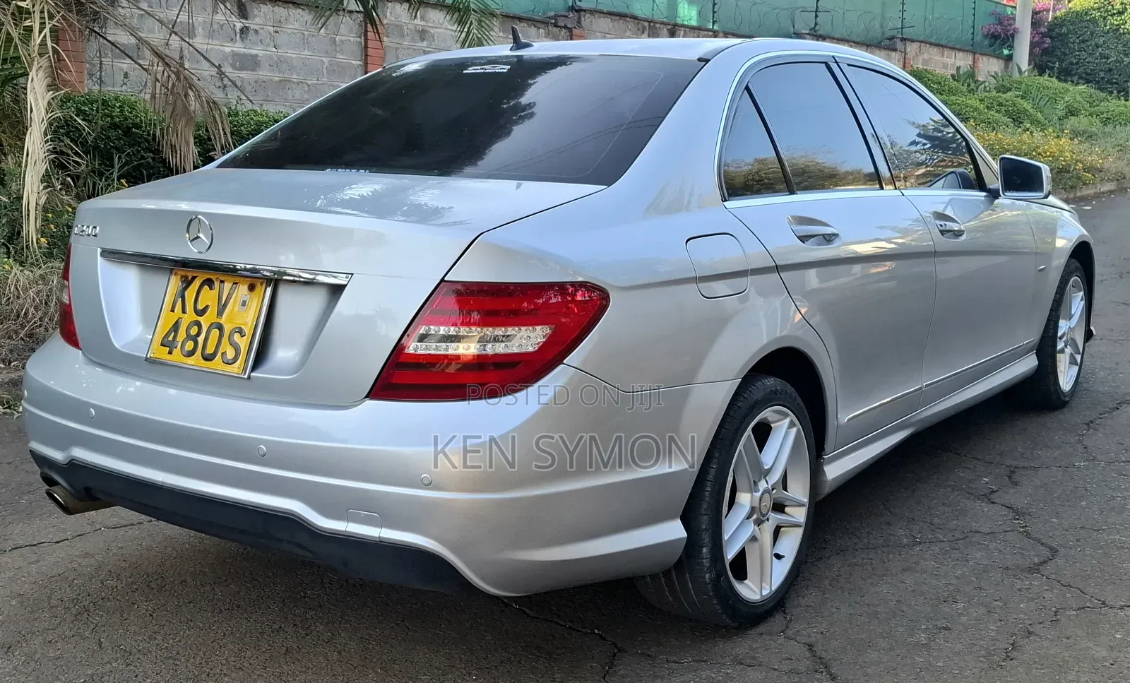 Mercedes-Benz C200 2012 Silver