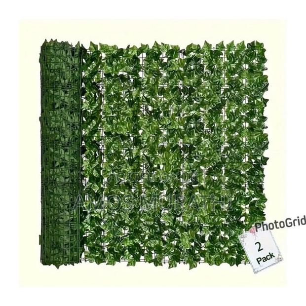 Green Balcony Privacy Fence - main view