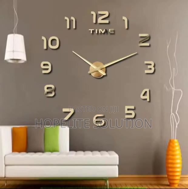 Diy Stylish and Modern Stickers Clock - main view