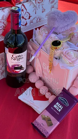 Valentines Ladies Gift Set *Watch
Eternal Flower Pack