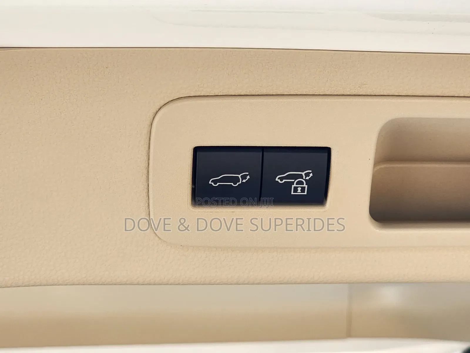 New Toyota Land Cruiser LC300 2023 White