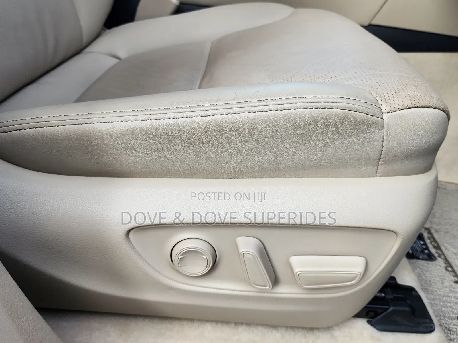 New Toyota Land Cruiser LC300 2023 White