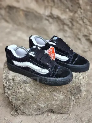 Knu Unisex Vans