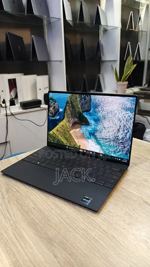Laptop Dell XPS 13 9320 32GB Intel Core I7 SSD 1T