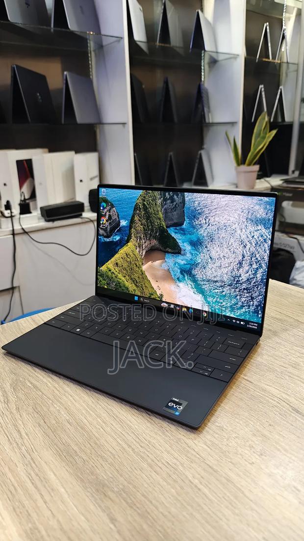 Laptop Dell XPS 13 9320 32GB Intel Core I7 SSD 1T
