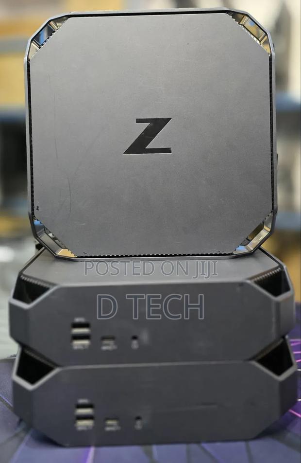 Desktop Computer HP Z2 16GB Intel Xeon SSD 256GB - main view