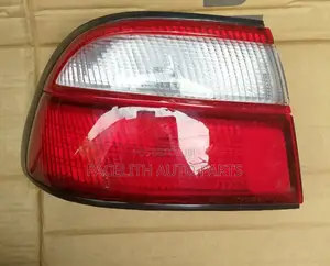 Tail Lamp Nissan Sunny B14