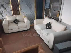 5 Seater Creamy Bold Sofa 3,2