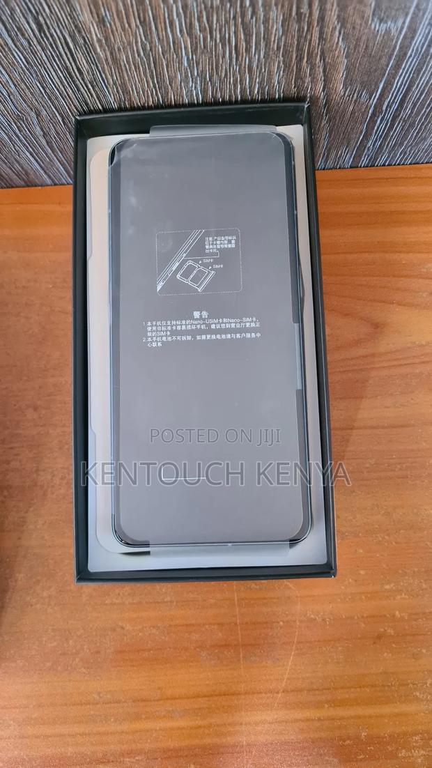 Oppo Reno8 Pro 256 GB Blue - thumbnail 5