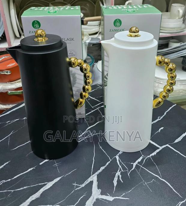 Elegant Vaccum Flask - main view