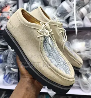 Clarks Dior