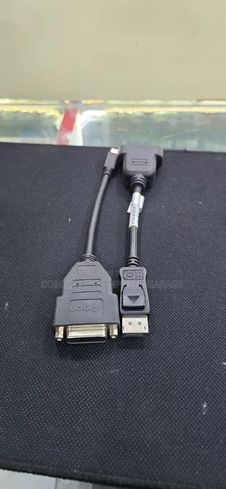 Displayport to Dvi-D Adapters