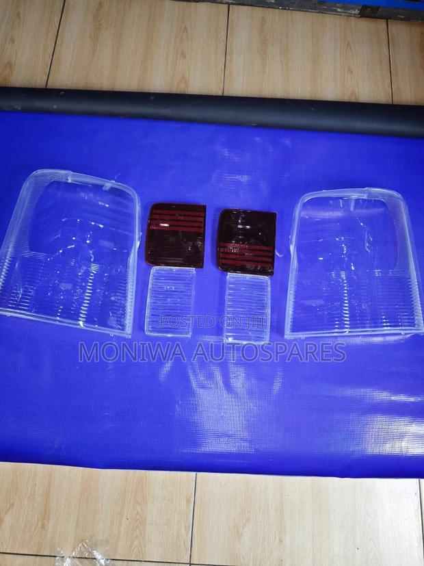 Headlens and Tail Lens Suzuki Every Wagon