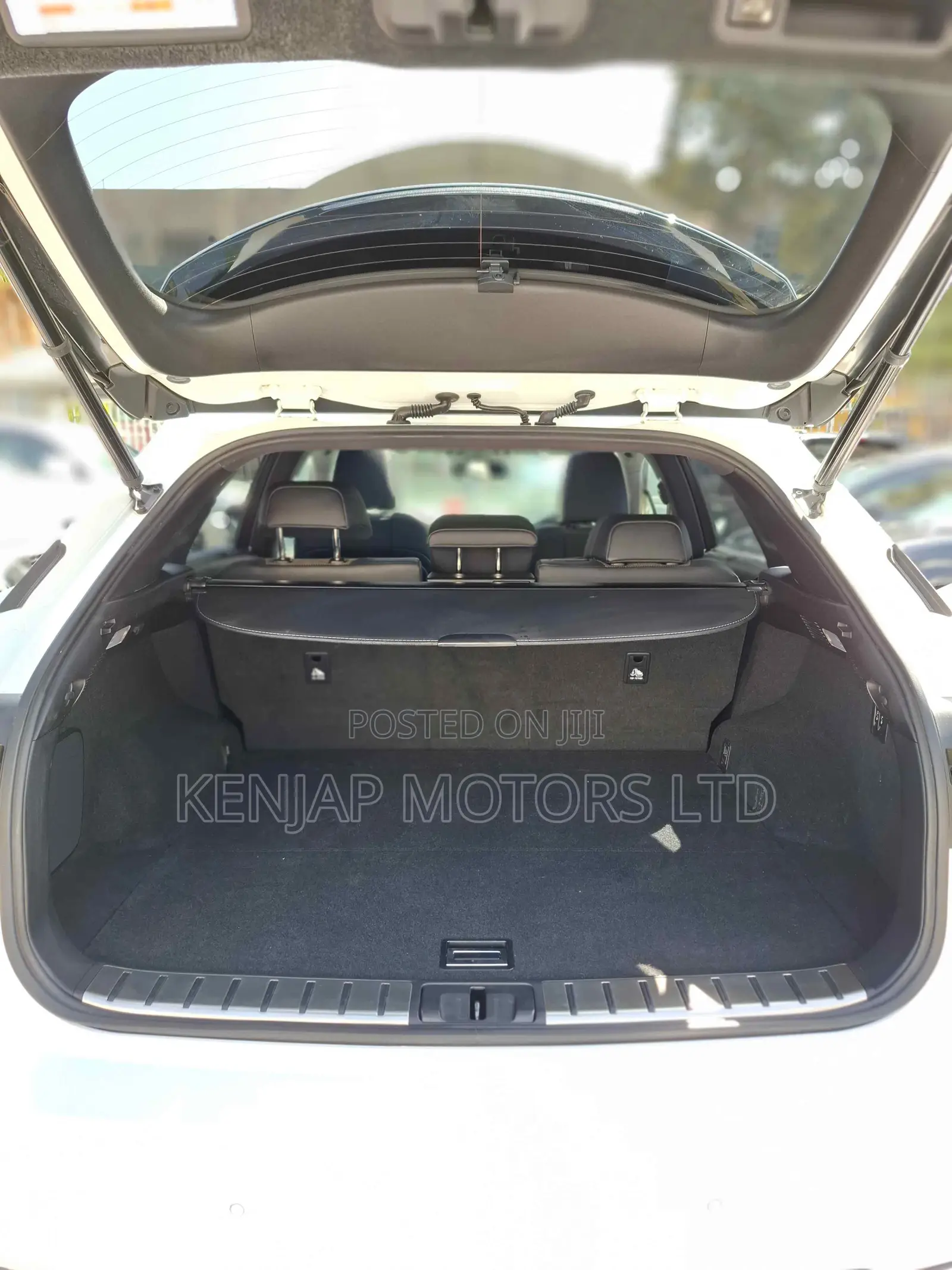 Lexus RX 300 2WD 2018 White