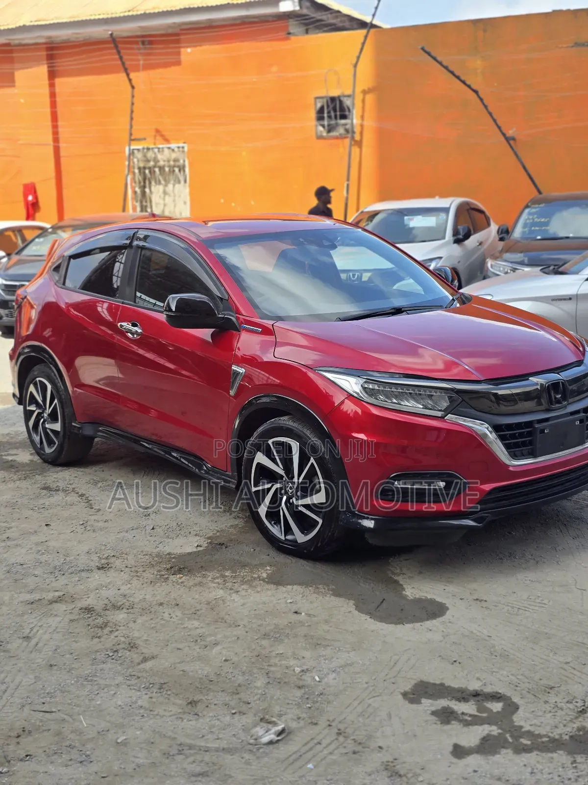 Honda Vezel 1.5 Hybrid 2WD 2020 Red