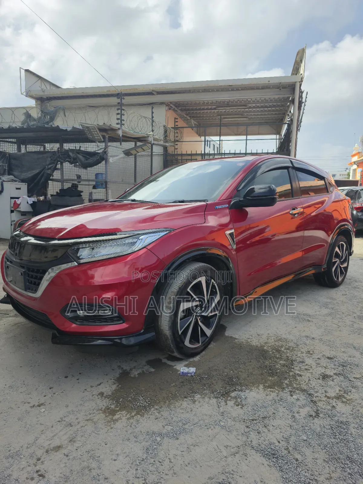 Honda Vezel 1.5 Hybrid 2WD 2020 Red