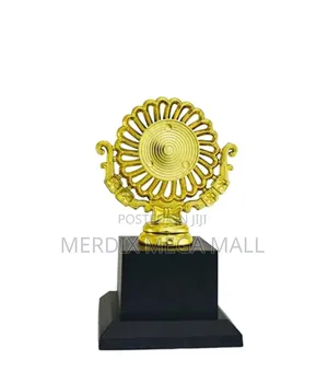 T24-B870a, Trophies, Trophie