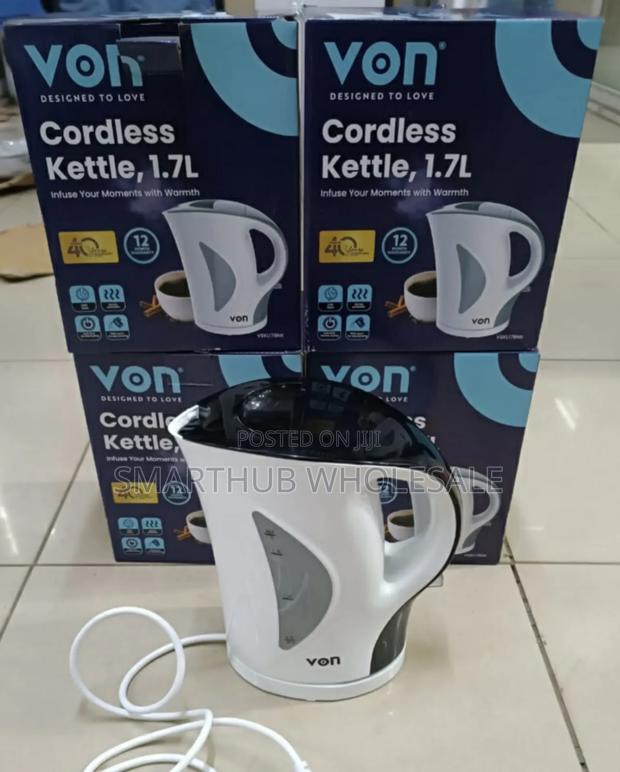 Von 1.7l Corded Kettle