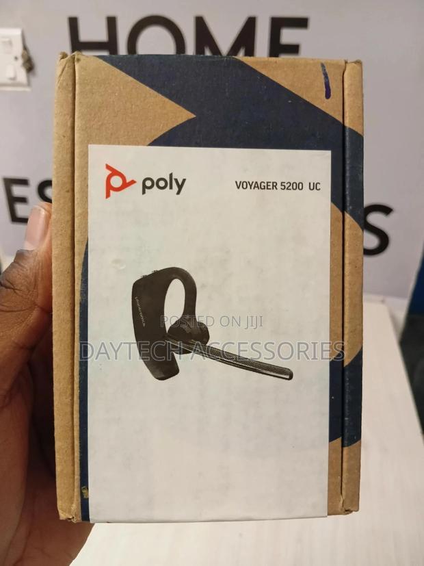 Plantronics Voyager-5200-Uc Advanced Nc Bluetooth Headsets Systems