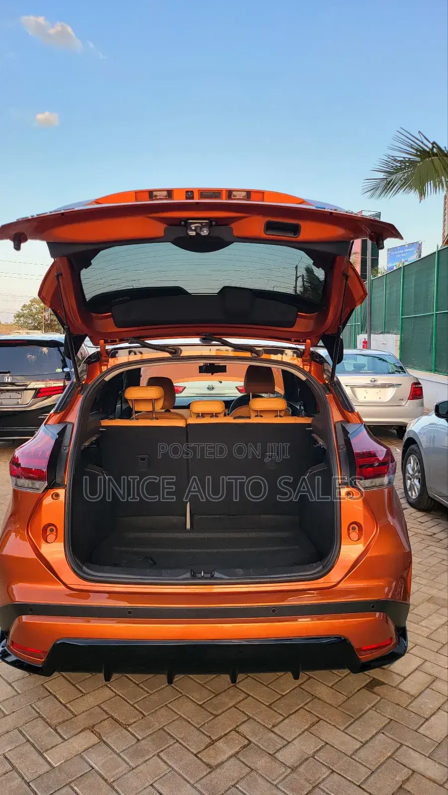 Nissan Kicks S 2020 Orange