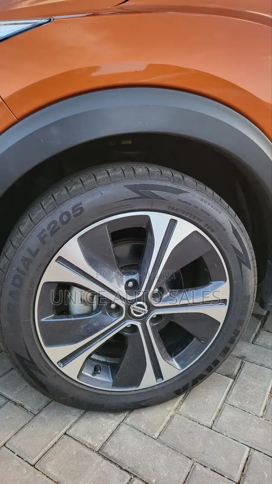 Nissan Kicks S 2020 Orange