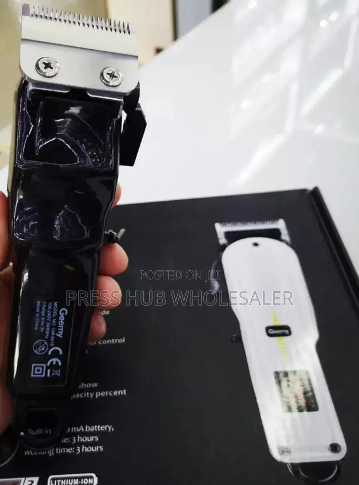 Geemy Gm-6008 Professional Hair Clipper.
