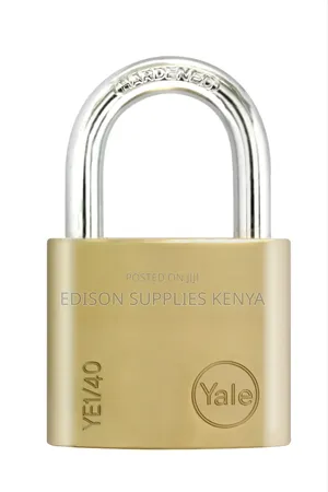 Yale Padlock 40mm Brass Essential Padlock 3 Keys Safe Security
