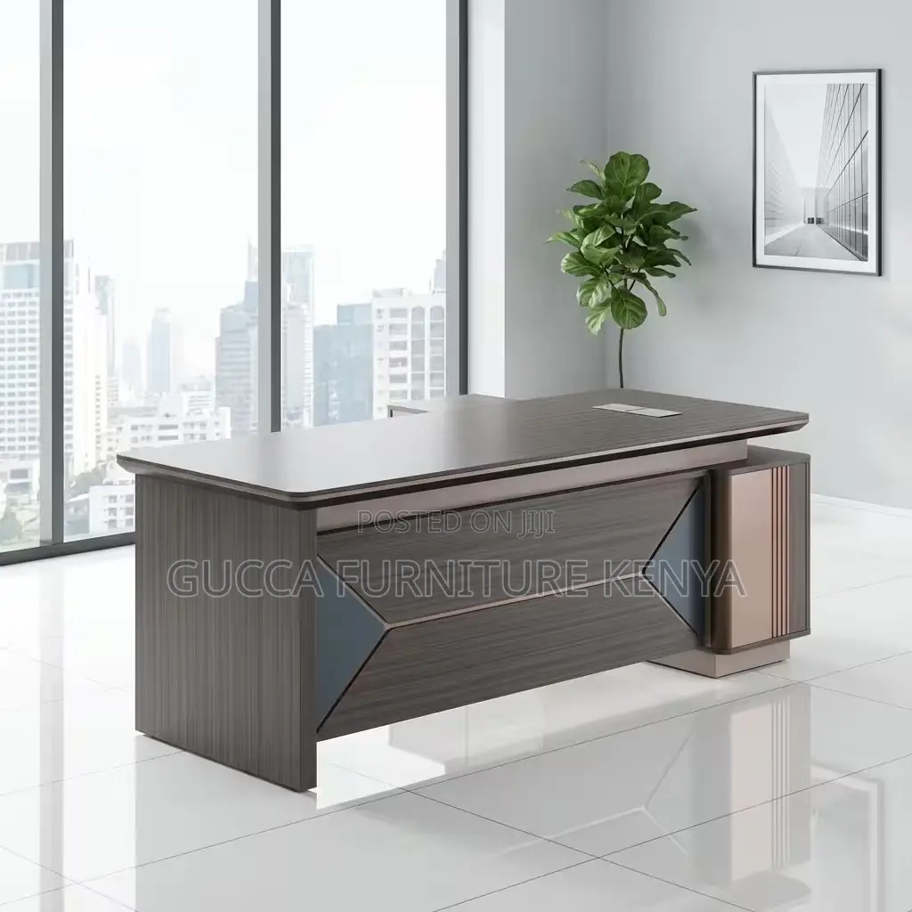 1.8 Meters Executive Manger's L-shaped Office Desk